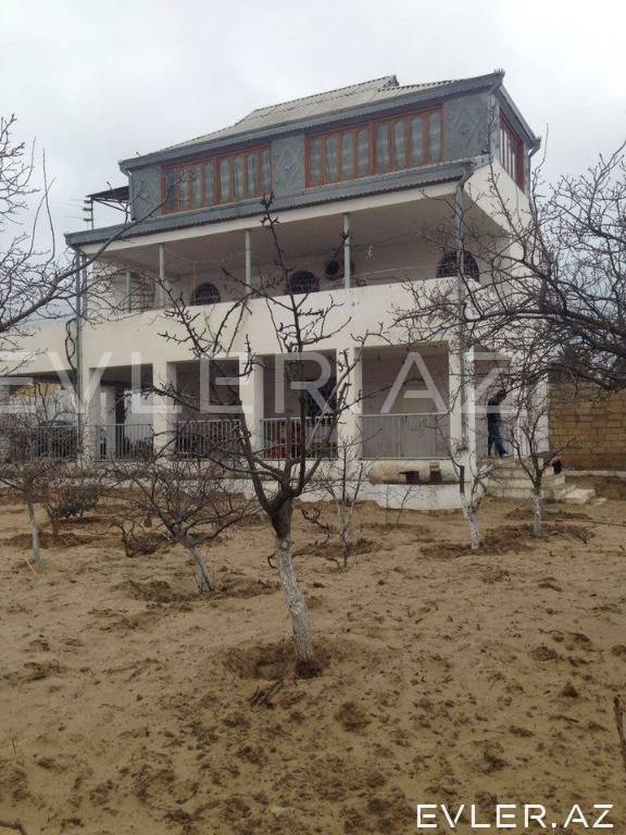 Satılır, həyət evi/villa